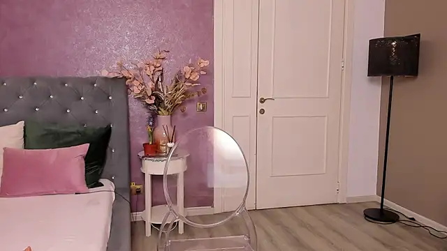 Snapshot of CarlaReysX chatting on 03/09/25, 01:59 CarlaReysX online show from 03/09/25, 01:59