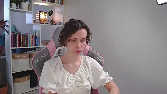 milly ross online show from 01/25/25, 06:45