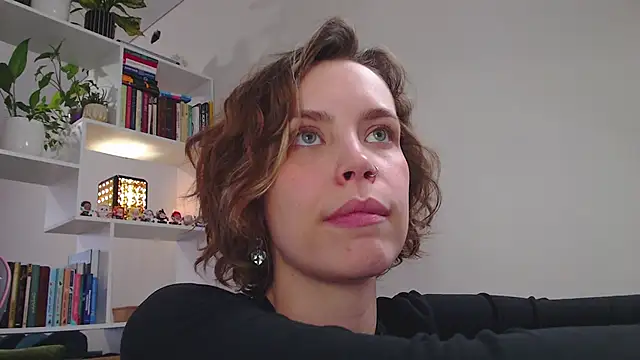 milly ross online show from 02/01/25, 10:26