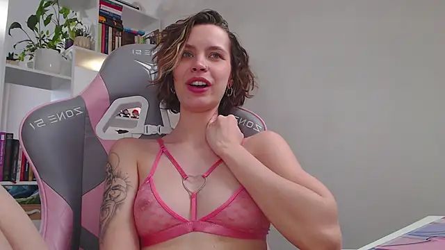 milly ross online show from 02/08/25, 09:46