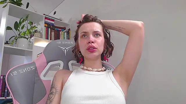 milly ross online show from 02/16/25, 10:43