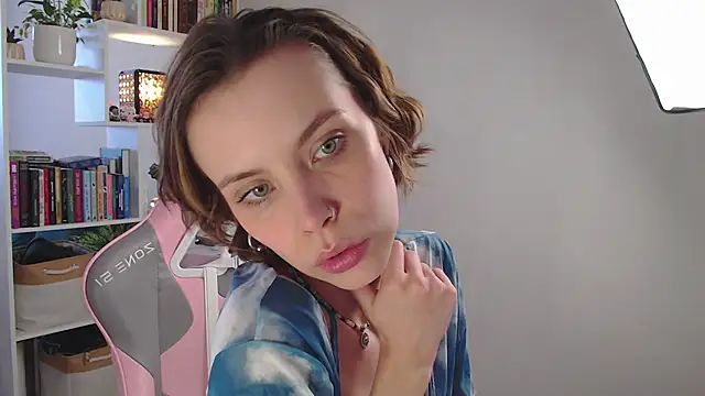 milly ross online show from 02/25/25, 07:09