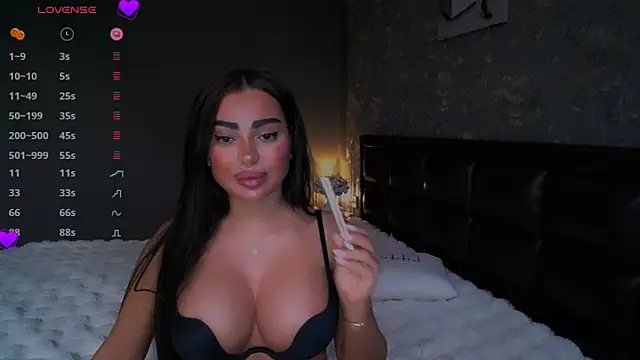 Snapshot of babyleilaa chatting on 03/22/25, 08:59 babyleilaa online show from 03/22/25, 08:59