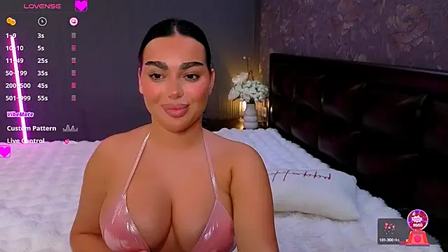 Snapshot of babyleilaa chatting on 10/11/25, 08:18 babyleilaa online show from 10/11/25, 08:18