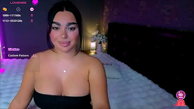 Snapshot of babyleilaa chatting on 10/29/25, 09:27 babyleilaa online show from 10/29/25, 09:27