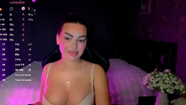 babyleilaa online show from 02/12/26, 09:54