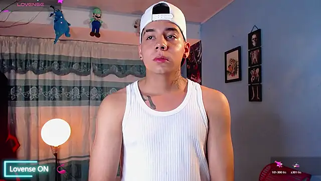 Snapshot of mexican_cum chatting on 12/04/25, 02:54 mexican cum online show from 12/04/25, 02:54