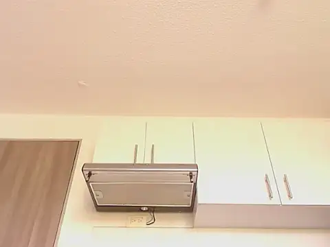 Snapshot of chanel_1041 chatting on 03/20/26, 02:33 chanel 1041 online show from 03/20/26, 02:33