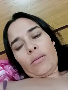 Snapshot of Amelia1_ chatting on 09/13/25, 03:39 Amelia1 online show from 09/13/25, 03:39