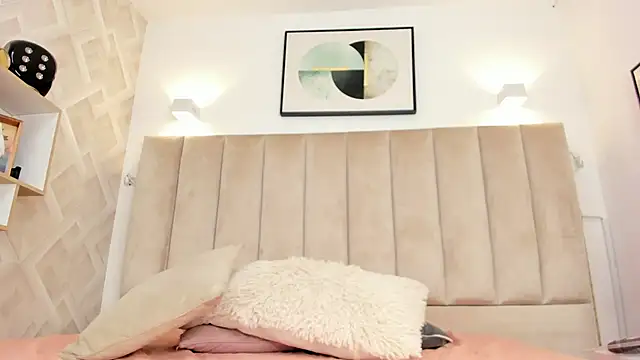 Snapshot of Anniie_Queen chatting on 03/31/26, 03:08 Anniie Queen online show from 03/31/26, 03:08