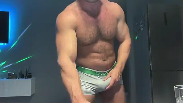 KarlosRichi online show from 03/11/25, 04:51