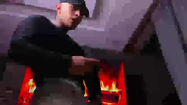 Snapshot of angeel_d035 chatting on 10/12/25, 04:44 angeel d035 online show from 10/12/25, 04:44