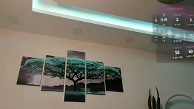 Snapshot of angeel_d035 chatting on 10/31/25, 04:35 angeel d035 online show from 10/31/25, 04:35