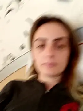 SophyGirl online show from 02/08/25, 01:22