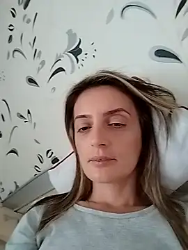 SophyGirl online show from 10/16/25, 12:50