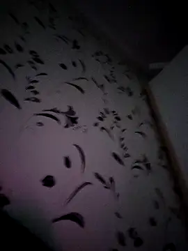 Snapshot of SophyGirl chatting on 12/19/25, 01:18 SophyGirl online show from 12/19/25, 01:18