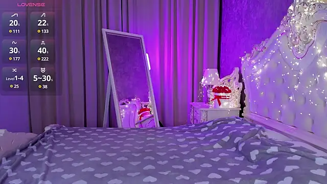 SaraCros online show from 12/06/24, 05:31