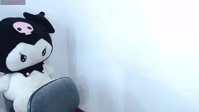 Snapshot of majabloom_ chatting on 04/07/26, 10:31 majabloom online show from 04/07/26, 10:31