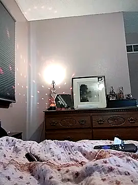 Snapshot of michele462 chatting on 10/01/25, 09:54 michele462 online show from 10/01/25, 09:54