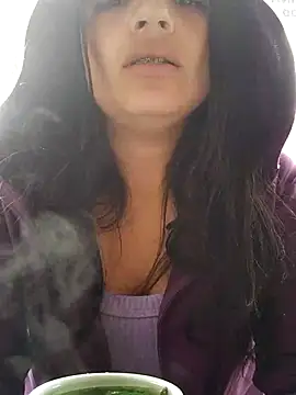 angelie 3 online show from 12/21/24, 12:27