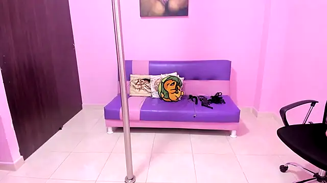 mature dirty squirt online show from 09/24/25, 12:30