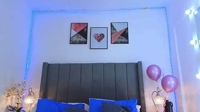 Snapshot of ji_ah22 chatting on 03/05/26, 11:56 ji ah22 online show from 03/05/26, 11:56