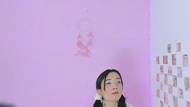 MIDORI BACK 01 online show from 02/01/25, 07:55