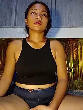 Snapshot of prettybella4u chatting on 05/30/26, 02:25 prettybella4u online show from 05/30/26, 02:25