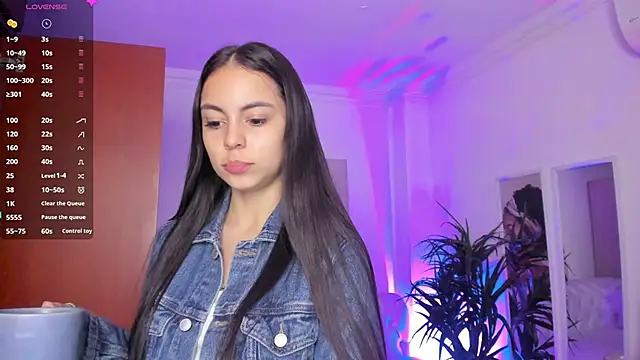 Aleejaa   online show from 02/15/25, 11:28