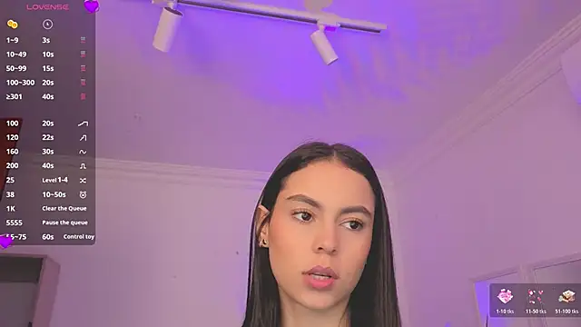 Snapshot of Aleejaa__ chatting on 06/12/26, 11:31 Aleejaa online show from 06/12/26, 11:31