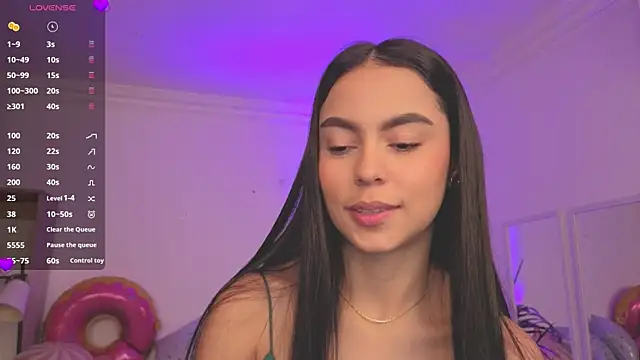 Snapshot of Aleejaa__ chatting on 07/11/26, 11:35 Aleejaa online show from 07/11/26, 11:35