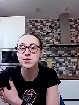 MartiniiSelenna online show from 02/18/25, 06:48