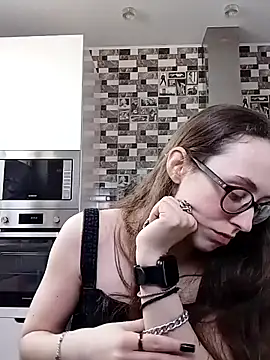 MartiniiSelenna online show from 03/11/25, 09:45