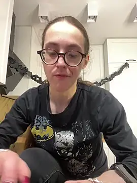 MartiniiSelenna online show from 10/24/25, 05:37