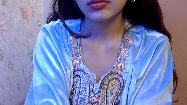 Snapshot of binisa_45 chatting on 12/19/24, 08:55 binisa 45 online show from 12/19/24, 08:55