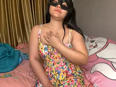 Snapshot of neelayoung chatting on 01/08/25, 07:24 neelayoung online show from 01/08/25, 07:24