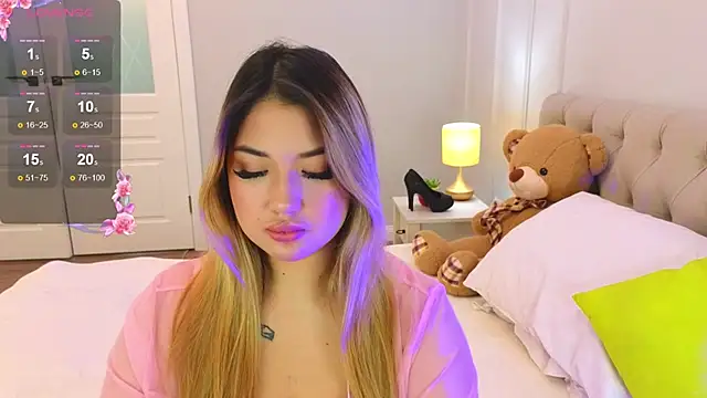 DaniellaMell online show from 09/19/25, 05:31