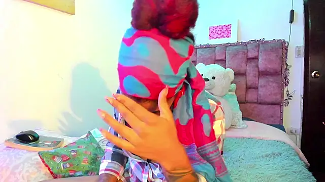 ladyrd1 online show from 01/25/25, 06:45