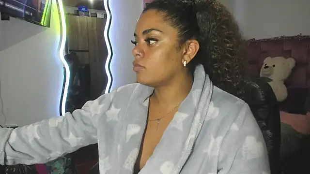 ladyrd1 online show from 01/15/26, 03:55