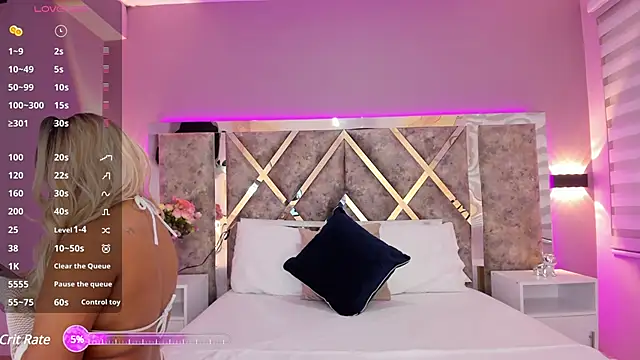 MarianaGarciaa   online show from 01/14/25, 07:32