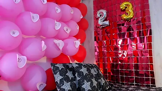 lovely kitt online show from 02/17/25, 11:09