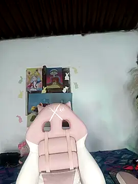 Snapshot of lovely_kitt chatting on 04/30/26, 03:24 lovely kitt online show from 04/30/26, 03:24