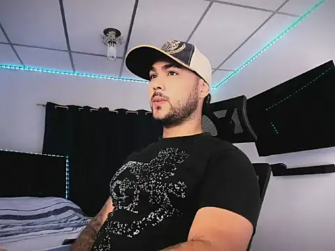 Sebas-hott online show from 02/04/26, 09:31