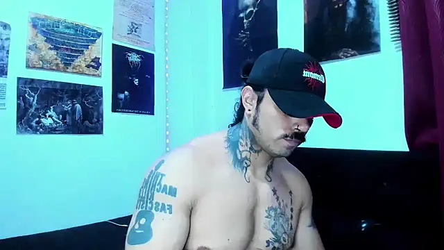 Snapshot of Van_Velckan chatting on 04/06/26, 04:10 Van Velckan online show from 04/06/26, 04:10