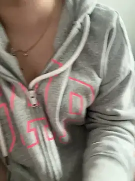 Rei1216xo online show from 03/02/25, 06:27