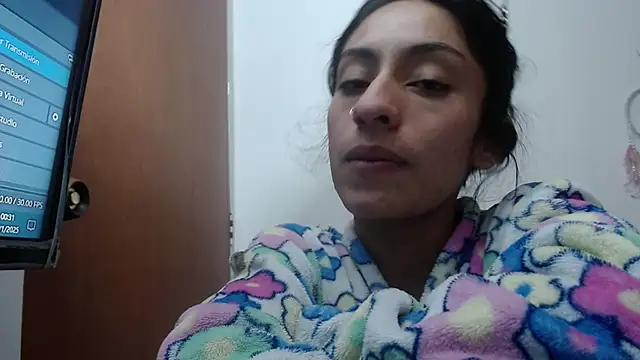 Snapshot of Lucy_joi chatting on 01/19/25, 11:32 Lucy joi online show from 01/19/25, 11:32