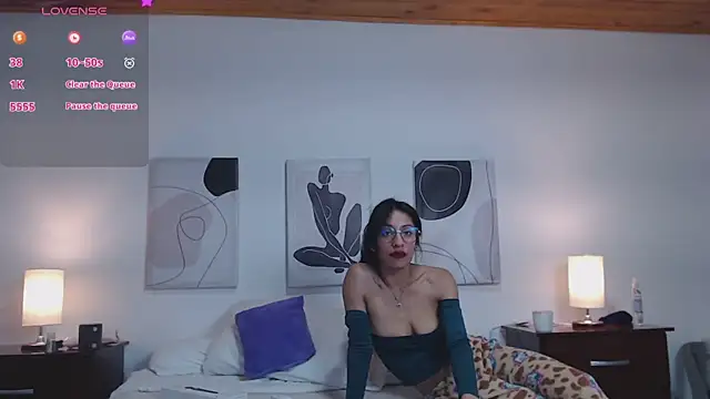 Snapshot of Lucy_joi chatting on 01/25/25, 09:47 Lucy joi online show from 01/25/25, 09:47