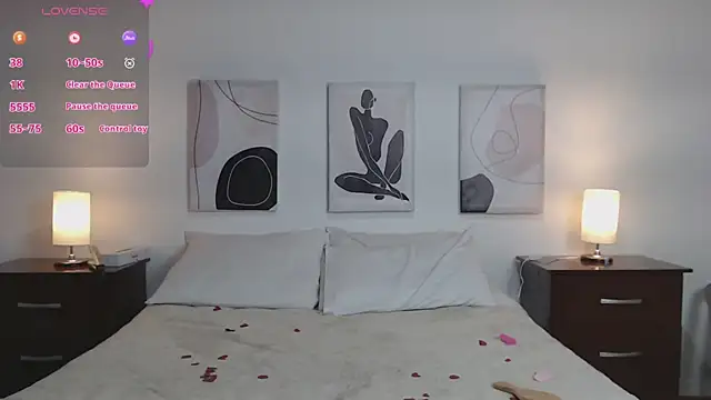 Snapshot of Lucy_joi chatting on 02/13/25, 05:37 Lucy joi online show from 02/13/25, 05:37