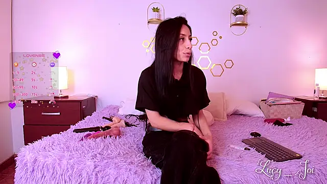 Snapshot of Lucy_joi chatting on 10/14/25, 02:56 Lucy joi online show from 10/14/25, 02:56