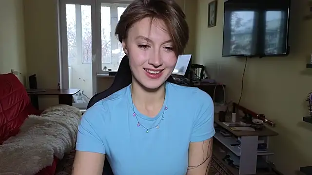 Snapshot of MalvinaBlum chatting on 10/30/25, 04:47 MalvinaBlum online show from 10/30/25, 04:47